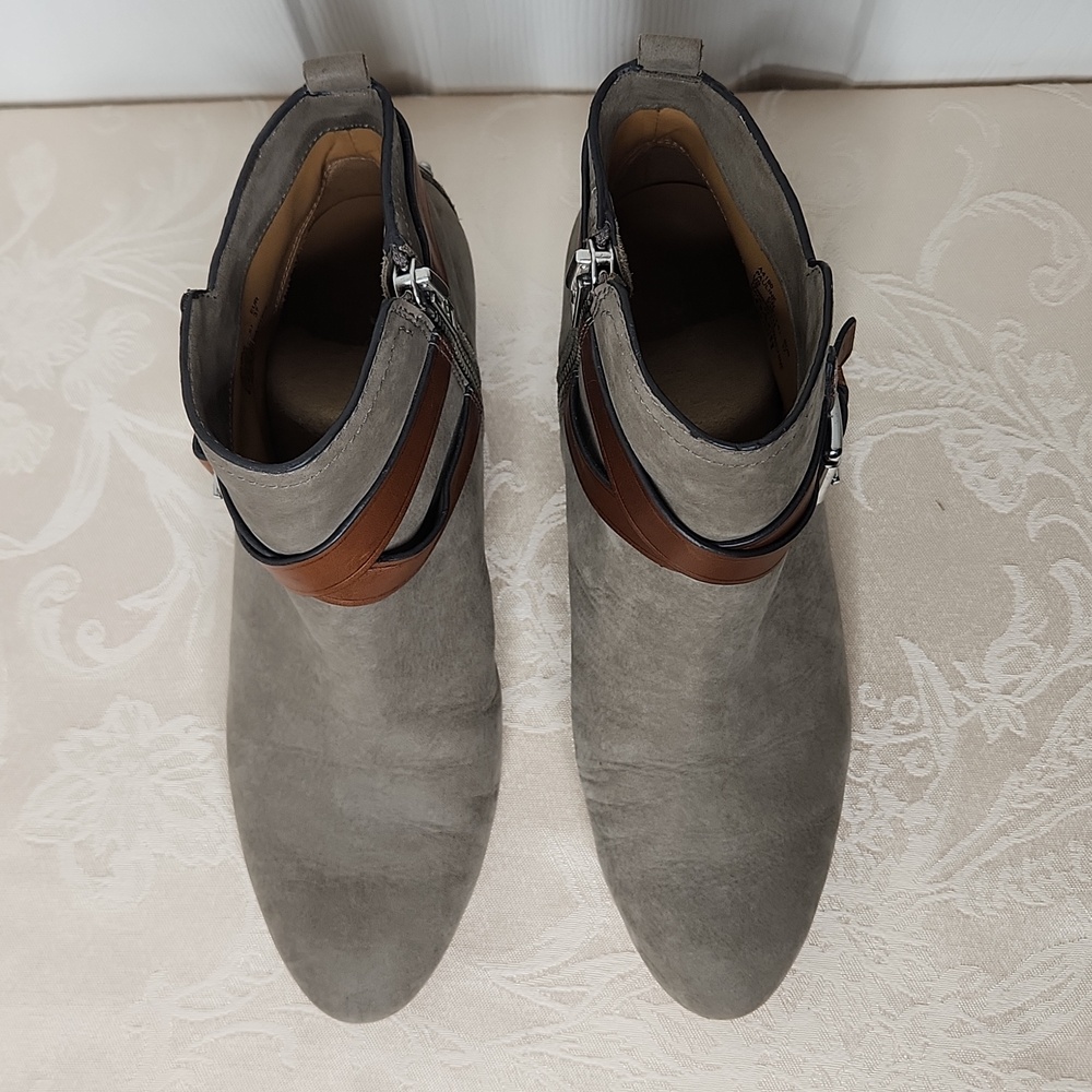 Coach Pauline ankle booties heeled taupe gray brown leather Size 7 - Picture 3 of 15